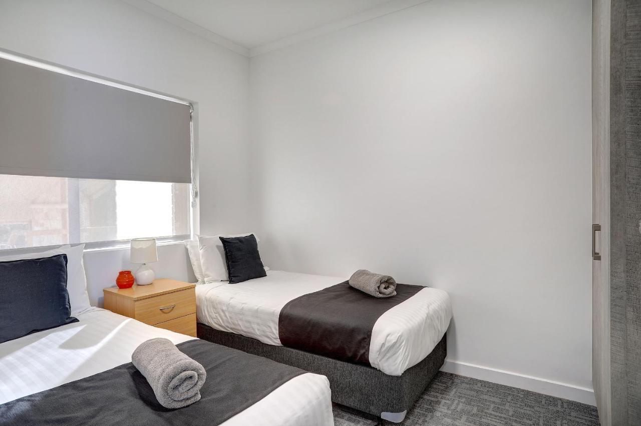 Limani Motel Port Lincoln Exterior photo